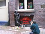 Roger Wendell and John Lennon's statue in Liverpool - 10-10-2006